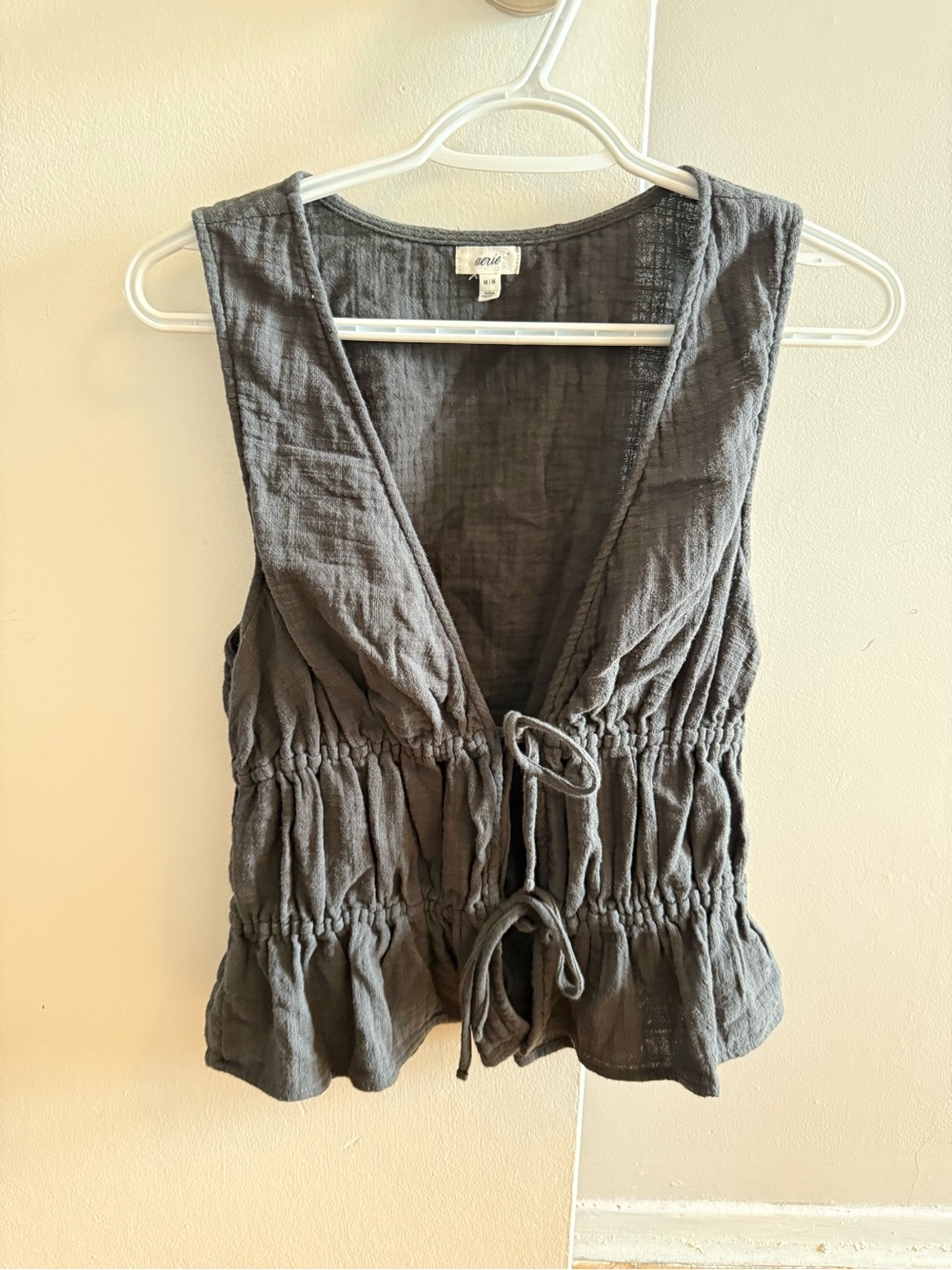 aerie Gray Sleeveless Tie-Front Peplum Cami